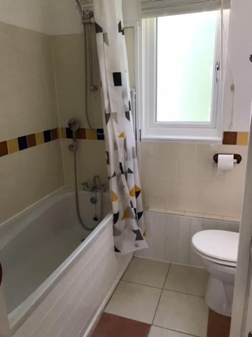 37 Strawberry Hill, Hayle Villa Bagian luar foto